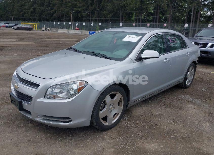 Photo 2 of 2010 Chevrolet Malibu LT (VIN 1G1ZD5E74AF206783)