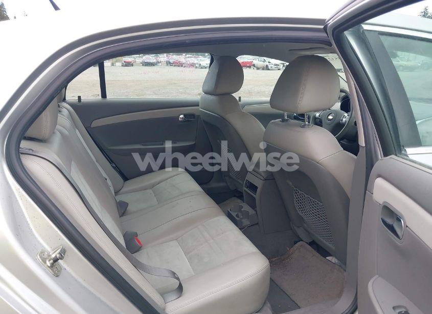 Photo 8 of 2010 Chevrolet Malibu LT (VIN 1G1ZD5E74AF206783)