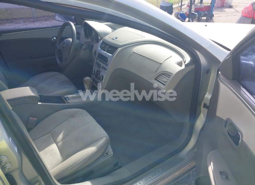 Photo 5 of 2011 Chevrolet Malibu 2LT (VIN 1G1ZD5E75BF373168)