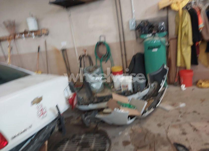 Photo 12 of 2011 Chevrolet Malibu 2LT (VIN 1G1ZD5E75BF392593)