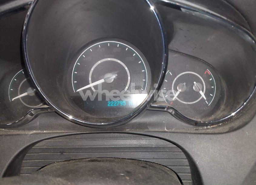 Photo 16 of 2011 Chevrolet Malibu 2LT (VIN 1G1ZD5E75BF392593)