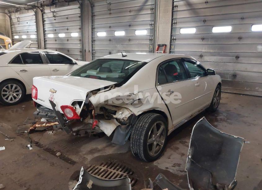 Photo 4 of 2011 Chevrolet Malibu 2LT (VIN 1G1ZD5E75BF392593)