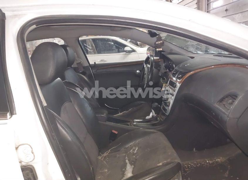 Photo 5 of 2011 Chevrolet Malibu 2LT (VIN 1G1ZD5E75BF392593)