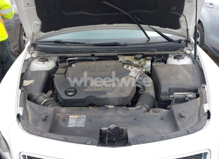 Photo 10 of 2011 Chevrolet Malibu 2LT (VIN 1G1ZD5E78BF394029)