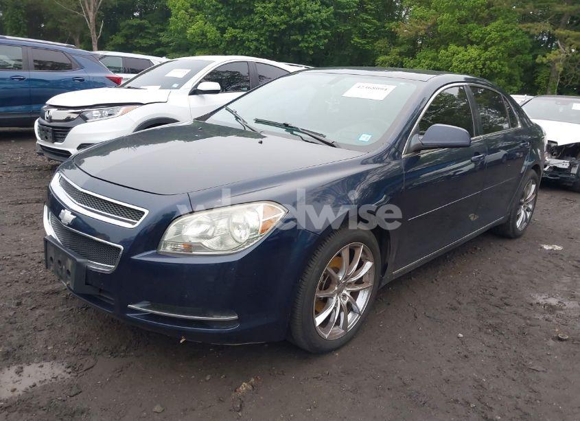 Photo 2 of 2011 Chevrolet Malibu 2LT (VIN 1G1ZD5E79BF255608)