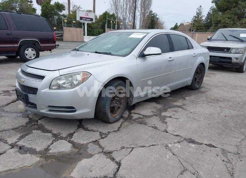 Photo 2 of 2010 Chevrolet Malibu LT (VIN 1G1ZD5E7XAF223703)