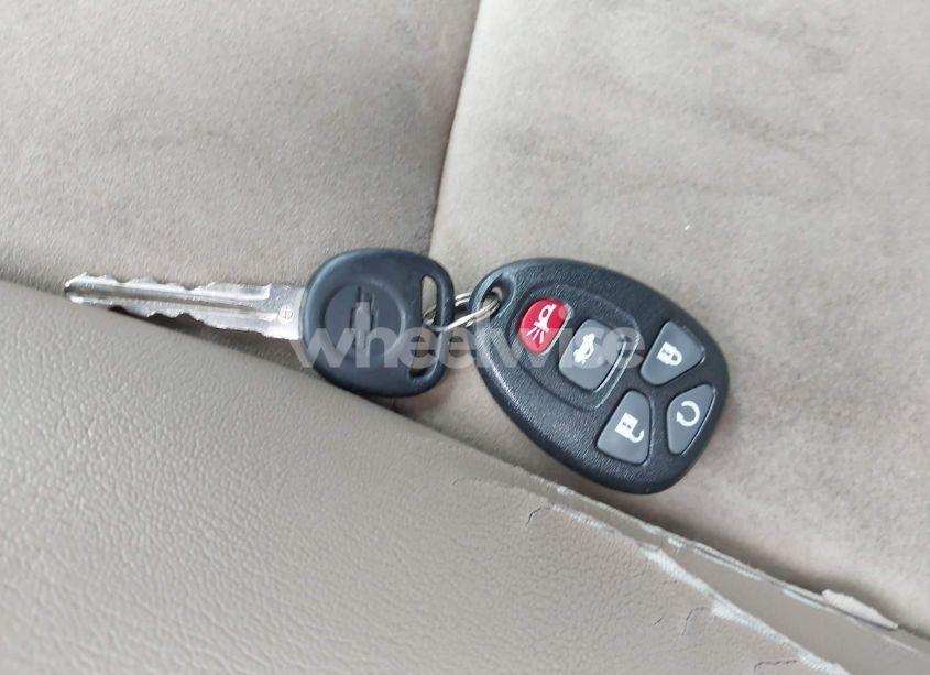 Photo 11 of 2011 Chevrolet Malibu 2LT (VIN 1G1ZD5E7XBF230443)