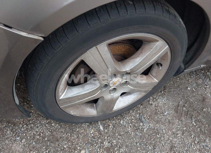 Photo 12 of 2011 Chevrolet Malibu 2LT (VIN 1G1ZD5E7XBF230443)