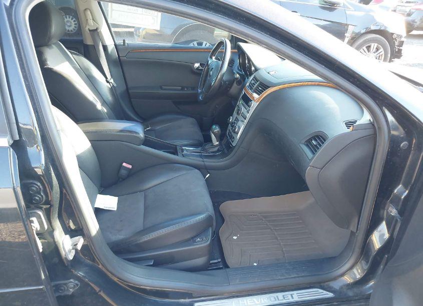 Photo 5 of 2010 Chevrolet Malibu LT (VIN 1G1ZD5EB1AF144974)