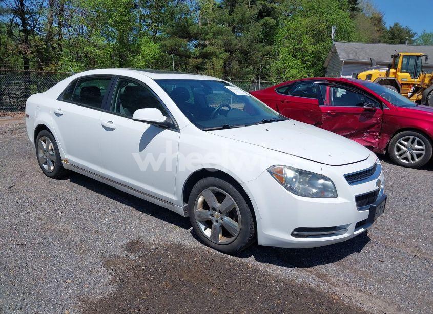 2010 Chevrolet Malibu LT (VIN 1G1ZD5EB1AF149172) main photo