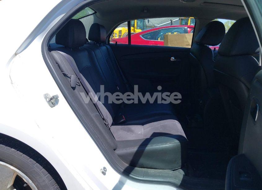 Photo 8 of 2010 Chevrolet Malibu LT (VIN 1G1ZD5EB1AF149172)