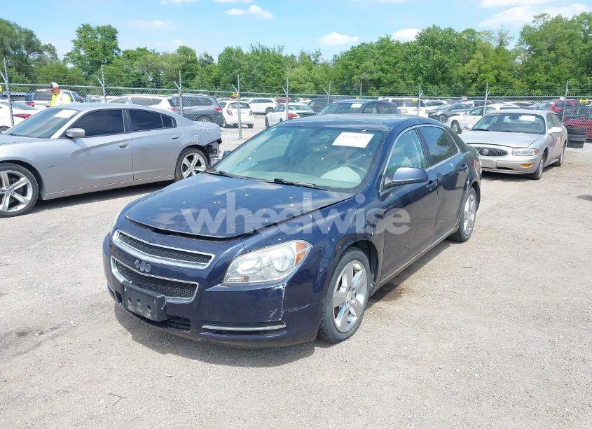 Photo 2 of 2010 Chevrolet Malibu LT (VIN 1G1ZD5EB1AF192555)