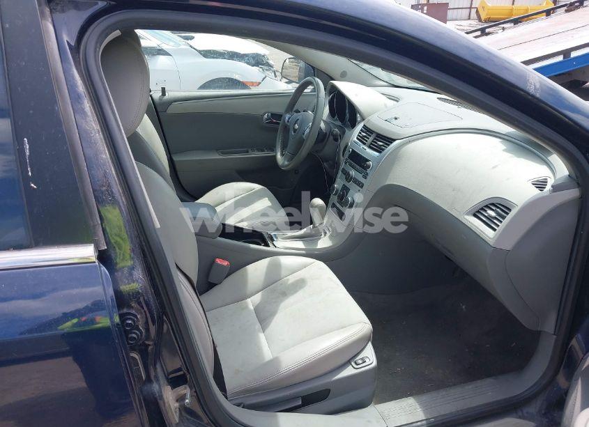 Photo 5 of 2010 Chevrolet Malibu LT (VIN 1G1ZD5EB1AF192555)