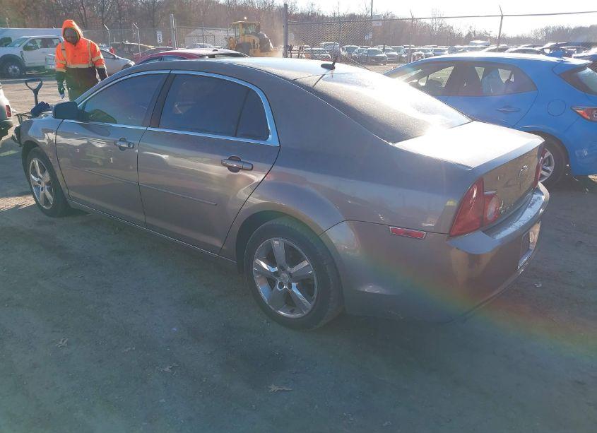 Photo 3 of 2010 Chevrolet Malibu LT (VIN 1G1ZD5EB2AF108498)