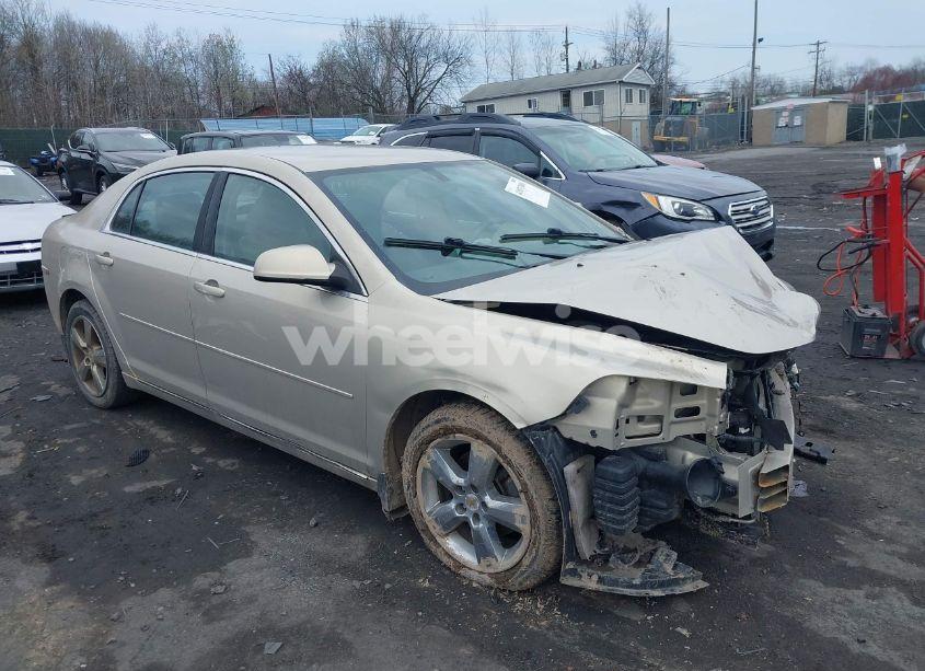 2010 Chevrolet Malibu LT (VIN 1G1ZD5EB3AF208237) main photo