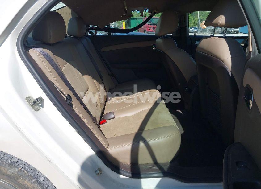 Photo 8 of 2010 Chevrolet Malibu LT (VIN 1G1ZD5EB5AF130057)