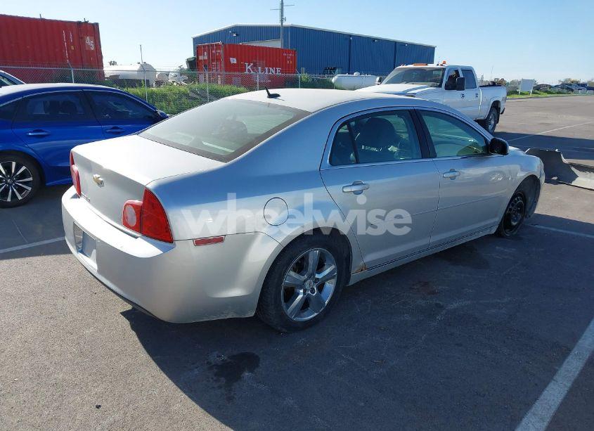 Photo 4 of 2010 Chevrolet Malibu LT (VIN 1G1ZD5EB6A4127115)