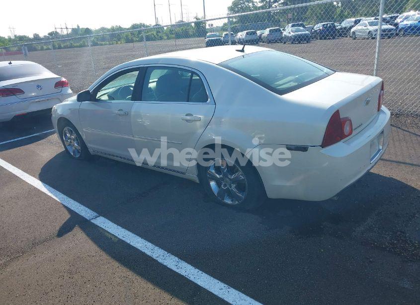 Photo 3 of 2010 Chevrolet Malibu LT (VIN 1G1ZD5EB6AF104311)