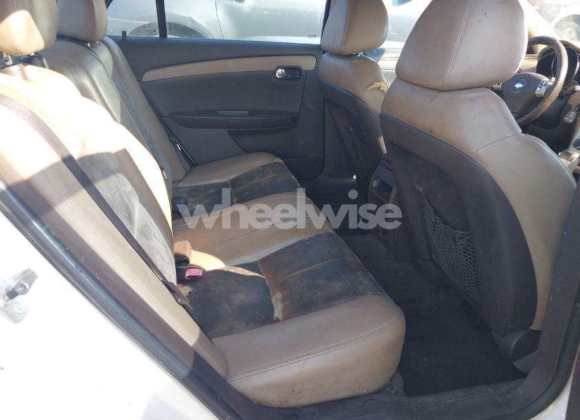 Photo 8 of 2010 Chevrolet Malibu LT (VIN 1G1ZD5EB6AF104311)