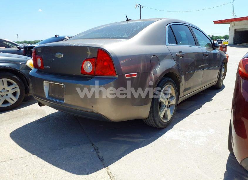 Photo 4 of 2010 Chevrolet Malibu LT (VIN 1G1ZD5EB7AF176103)