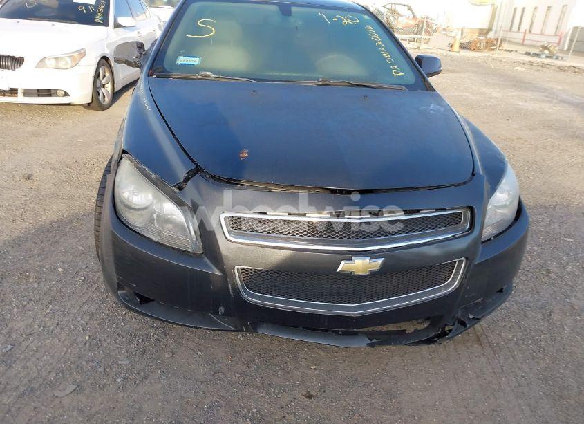 Photo 6 of 2010 Chevrolet Malibu LT (VIN 1G1ZD5EB7AF266206)