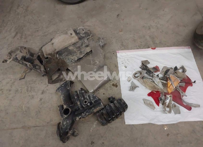 Photo 12 of 2010 Chevrolet Malibu LT (VIN 1G1ZD5EB9AF232025)