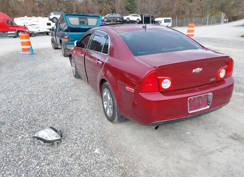 Photo 3 of 2011 Chevrolet Malibu 2LT (VIN 1G1ZD5EU0BF135850)