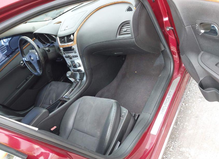 Photo 5 of 2011 Chevrolet Malibu 2LT (VIN 1G1ZD5EU0BF135850)