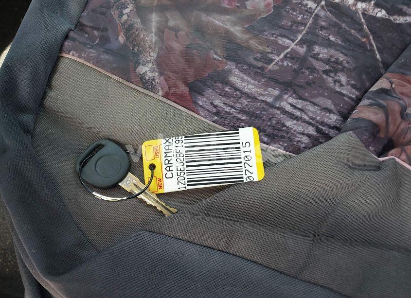 Photo 11 of 2011 Chevrolet Malibu 2LT (VIN 1G1ZD5EU2BF195709)