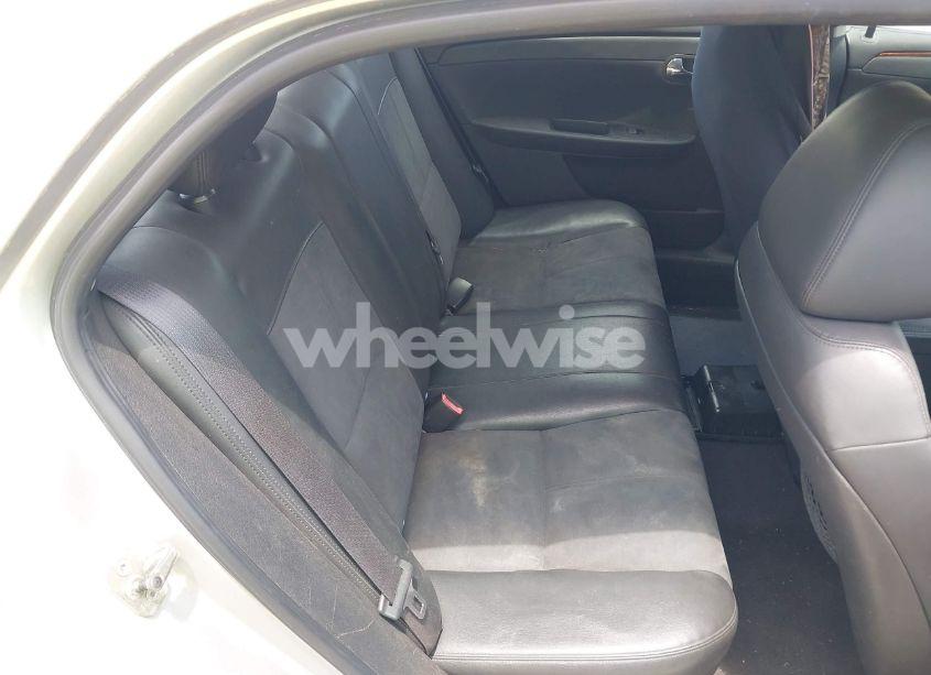 Photo 8 of 2011 Chevrolet Malibu 2LT (VIN 1G1ZD5EU2BF195709)