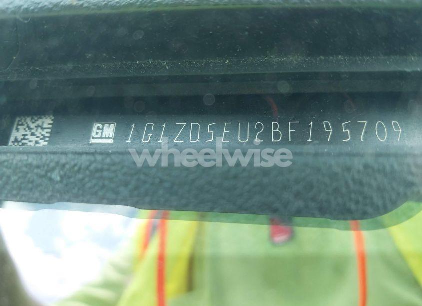 Photo 9 of 2011 Chevrolet Malibu 2LT (VIN 1G1ZD5EU2BF195709)