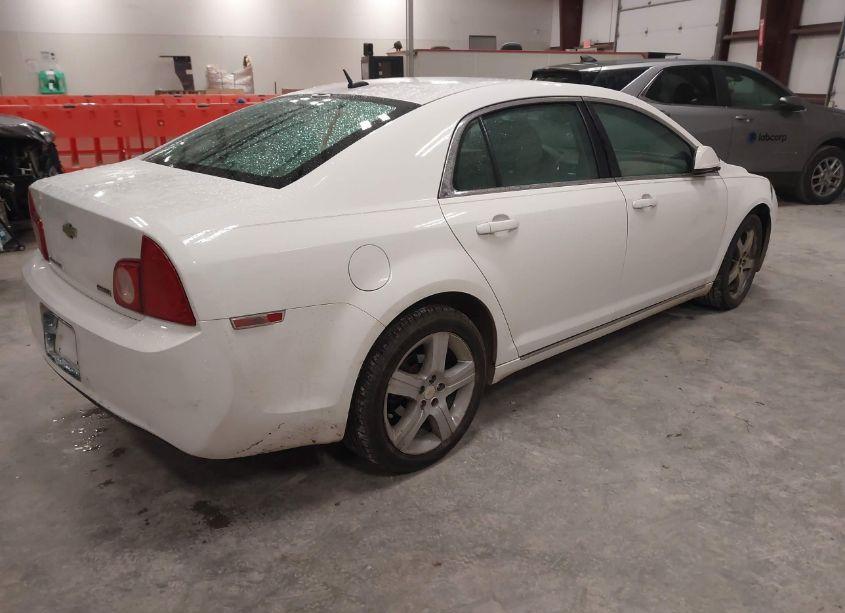 Photo 4 of 2011 Chevrolet Malibu 2LT (VIN 1G1ZD5EU2BF249414)