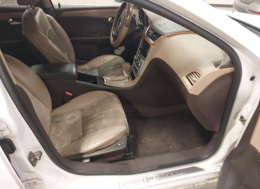 Photo 5 of 2011 Chevrolet Malibu 2LT (VIN 1G1ZD5EU2BF249414)