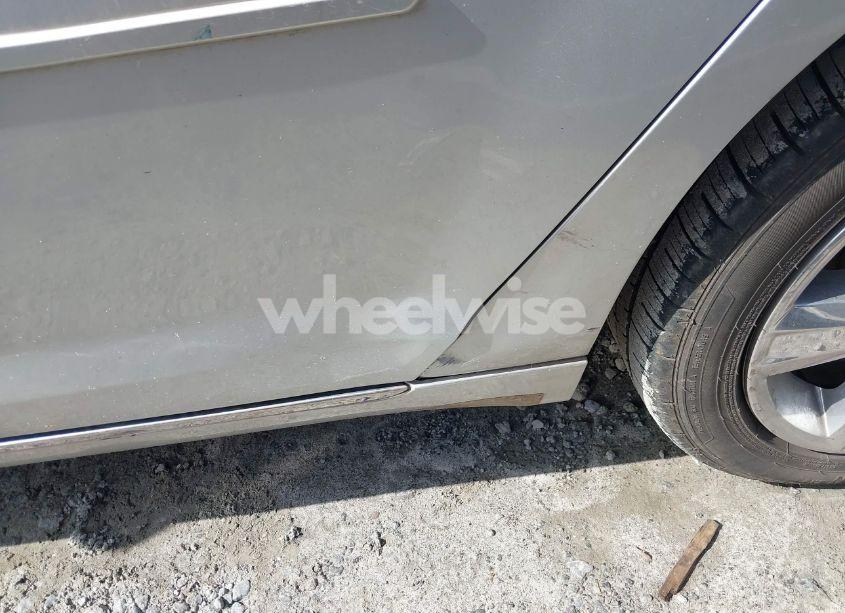 Photo 12 of 2012 Chevrolet Malibu 2LT (VIN 1G1ZD5EU3CF116212)