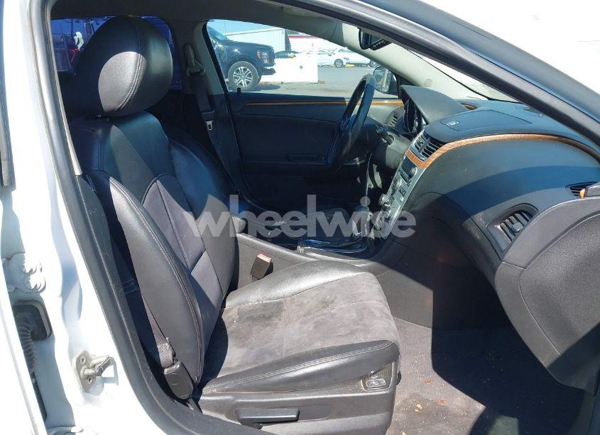 Photo 5 of 2012 Chevrolet Malibu 2LT (VIN 1G1ZD5EU5CF254933)