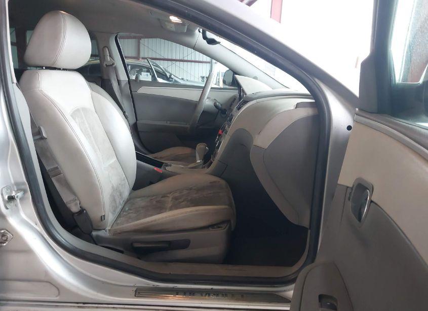 Photo 5 of 2011 Chevrolet Malibu 2LT (VIN 1G1ZD5EUXBF134771)