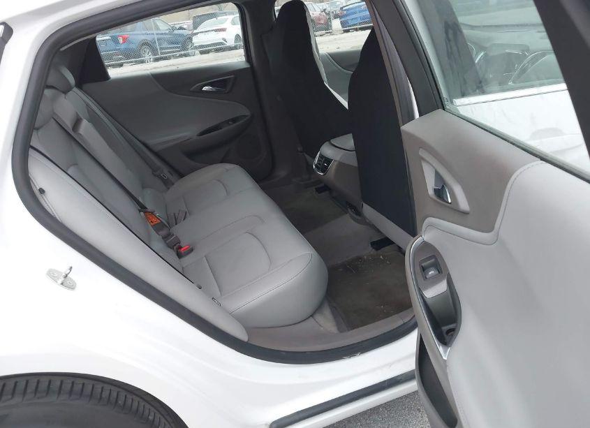 Photo 8 of 2018 Chevrolet Malibu LT (VIN 1G1ZD5ST0JF111882)