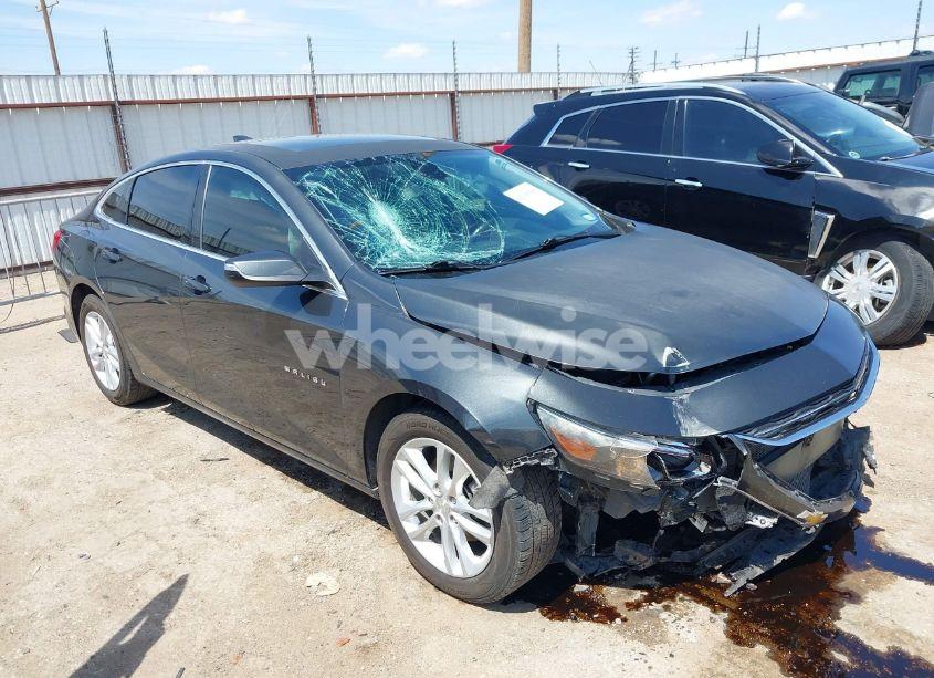 2018 Chevrolet Malibu LT (VIN 1G1ZD5ST0JF126544) main photo