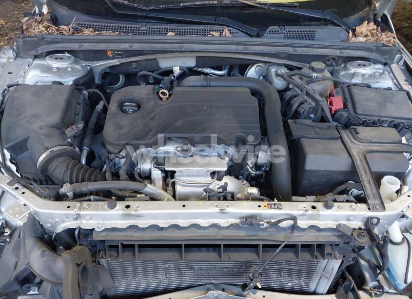 Photo 10 of 2018 Chevrolet Malibu LT (VIN 1G1ZD5ST0JF138144)