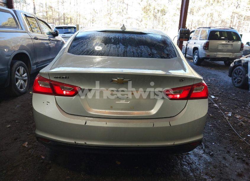 Photo 17 of 2018 Chevrolet Malibu LT (VIN 1G1ZD5ST0JF138144)