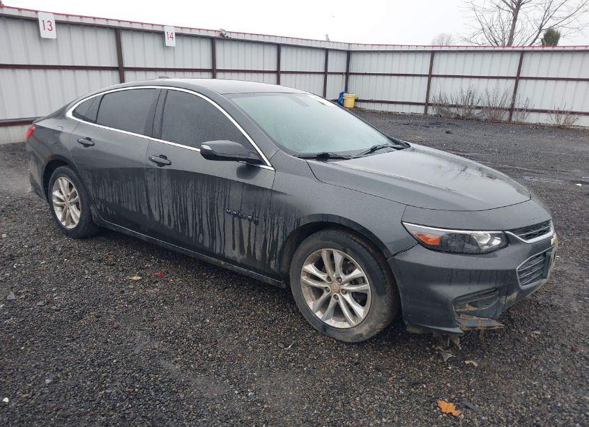 2018 Chevrolet Malibu LT (VIN 1G1ZD5ST0JF149516) main photo