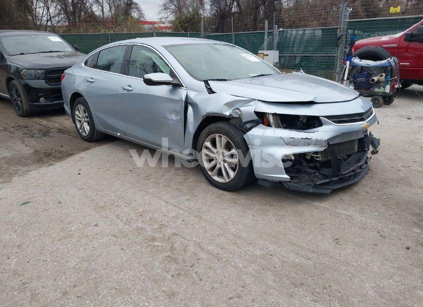 2018 Chevrolet Malibu LT (VIN 1G1ZD5ST0JF166218) main photo