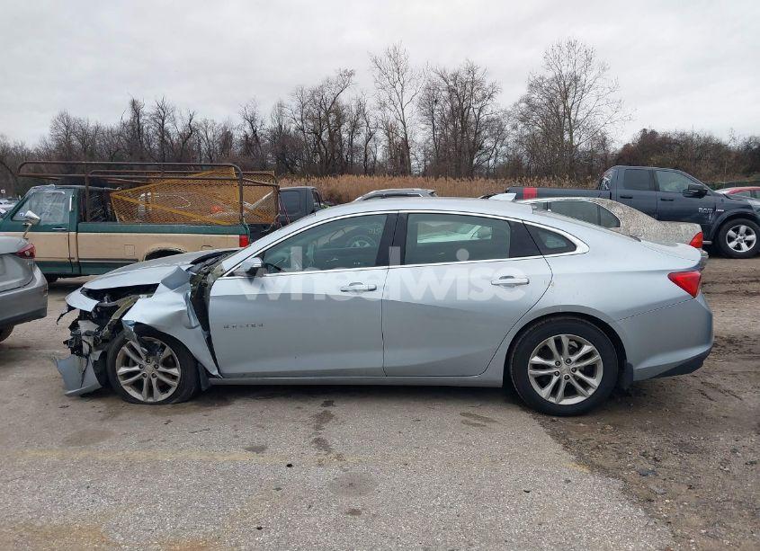 Photo 14 of 2018 Chevrolet Malibu LT (VIN 1G1ZD5ST0JF166218)