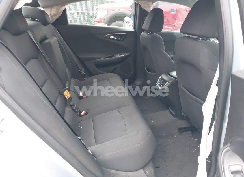 Photo 8 of 2018 Chevrolet Malibu LT (VIN 1G1ZD5ST0JF166218)