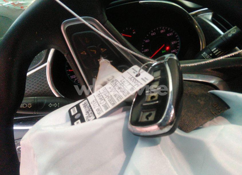 Photo 11 of 2018 Chevrolet Malibu LT (VIN 1G1ZD5ST0JF167787)