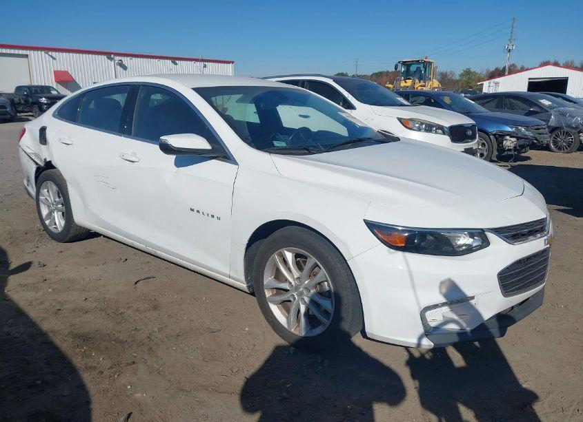 2018 Chevrolet Malibu LT (VIN 1G1ZD5ST0JF178398) main photo