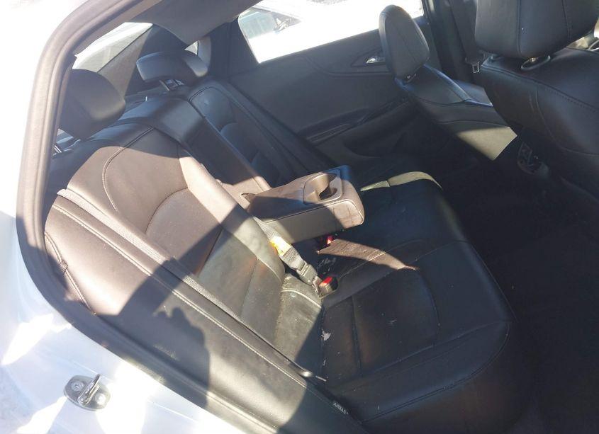 Photo 8 of 2018 Chevrolet Malibu LT (VIN 1G1ZD5ST0JF178398)