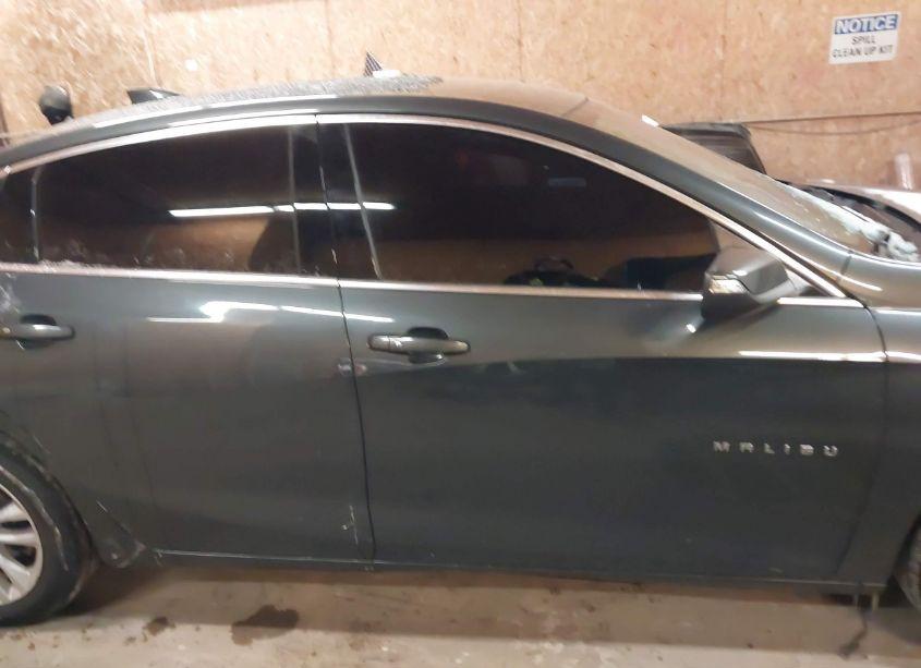 Photo 13 of 2018 Chevrolet Malibu LT (VIN 1G1ZD5ST0JF184282)