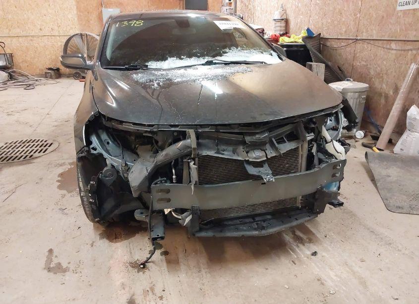 Photo 6 of 2018 Chevrolet Malibu LT (VIN 1G1ZD5ST0JF184282)