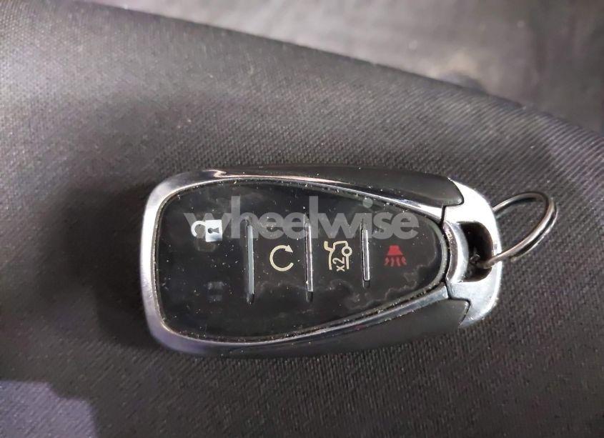 Photo 11 of 2018 Chevrolet Malibu LT (VIN 1G1ZD5ST0JF185111)